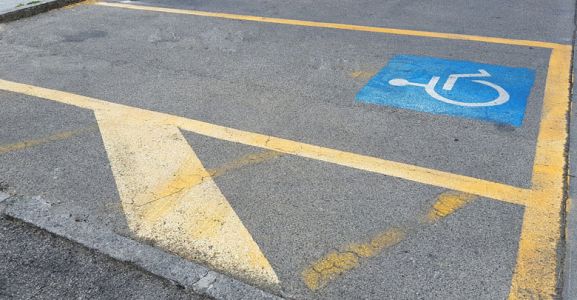 Parcheggio riservato invalidi