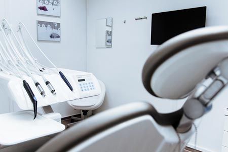 Segnalazione certificata di inizio attivit� per studi medici e odontoiatrici